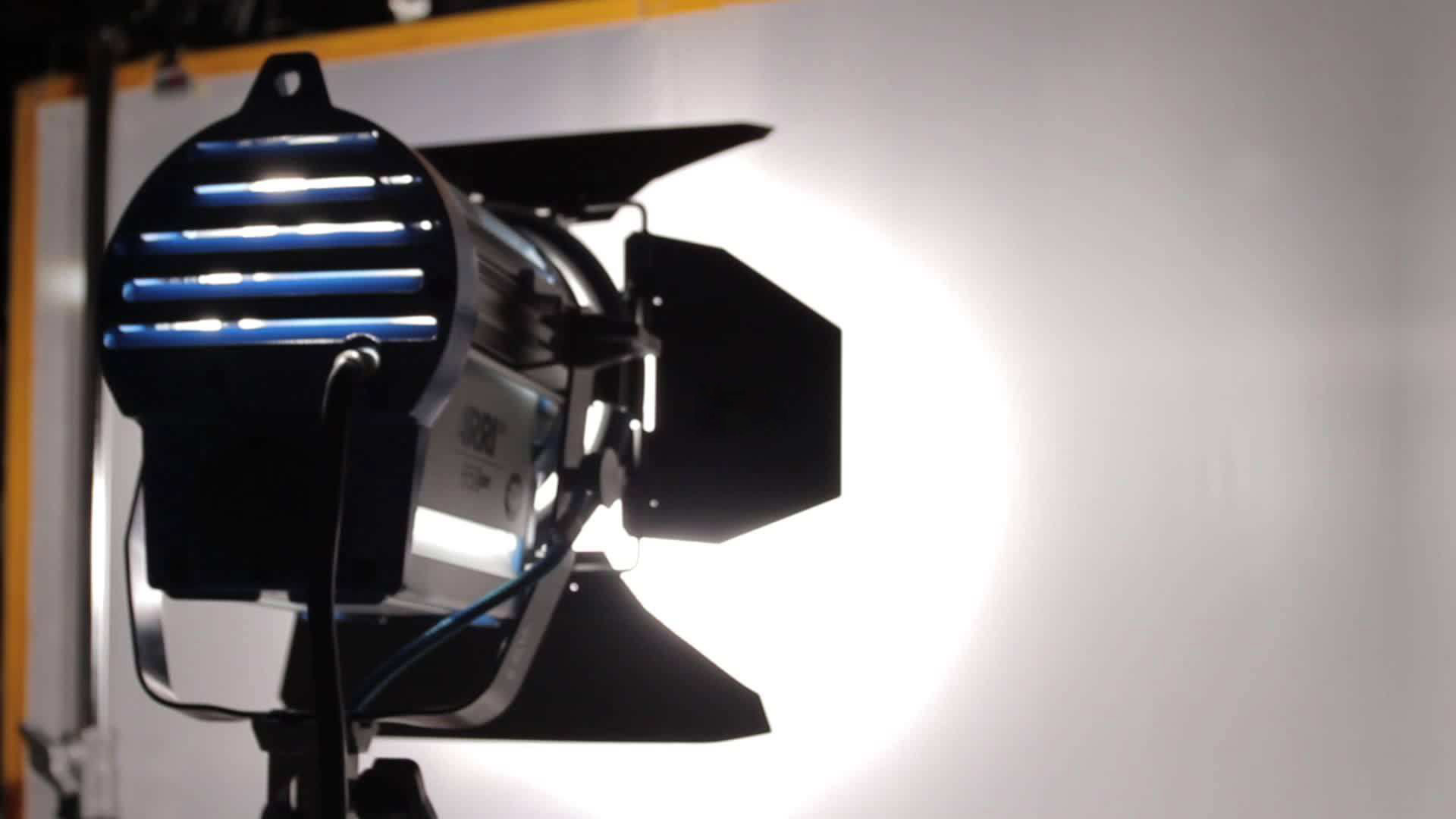 宣传片拍摄公司常用的灯光设备